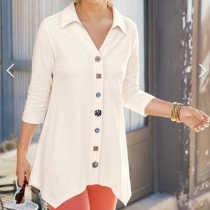 SOFT SURROUNDINGS Top with Vintage Charm Buttons Pale Yellow, Ecru, Cream Size S